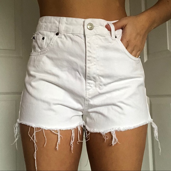 Topshop Pants - Topshop high waisted white mom jeans